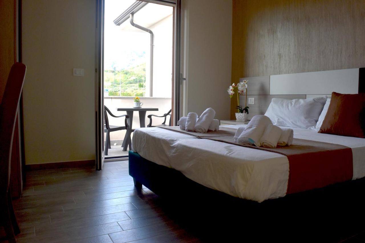 B & B Vilenia San Nicola Arcella Buitenkant foto